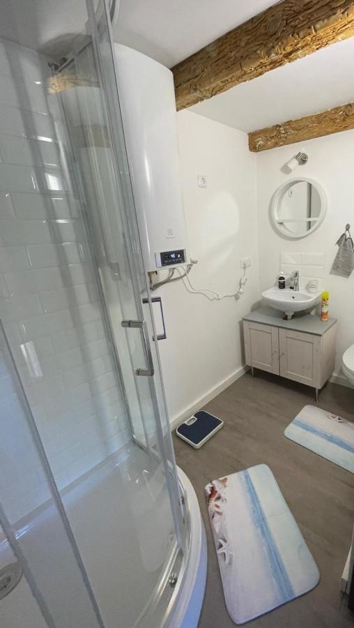 Rusnes Pakalnes Apartamentai Buitenkant foto