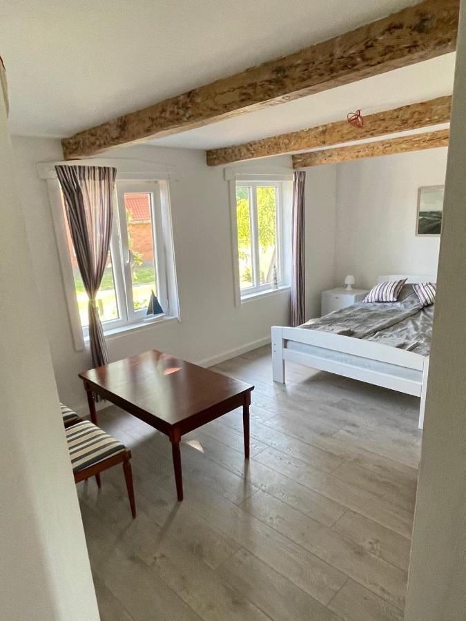 Rusnes Pakalnes Apartamentai Buitenkant foto