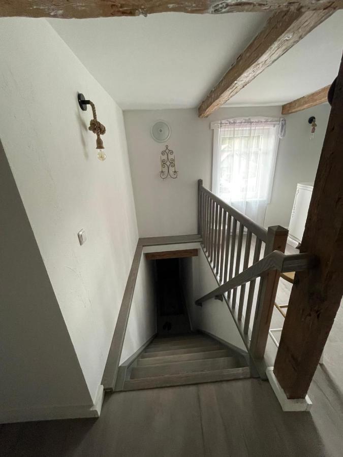 Rusnes Pakalnes Apartamentai Buitenkant foto