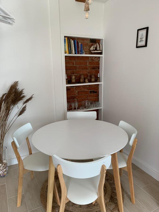 Rusnes Pakalnes Apartamentai Buitenkant foto